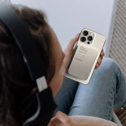 MOMAX Q.MAG X Metal Magnetic Wireless Charger 5000mAh/10000 mAh Cell Phone Power Bank Compatible with MagSafe